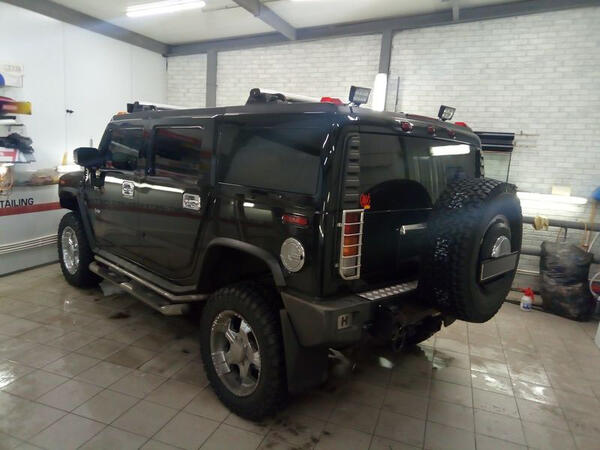 Hummer h2-тонировка передних стекол пленкой Ultravision 15 TVS studio of detailing, студия детейлинга ТВС